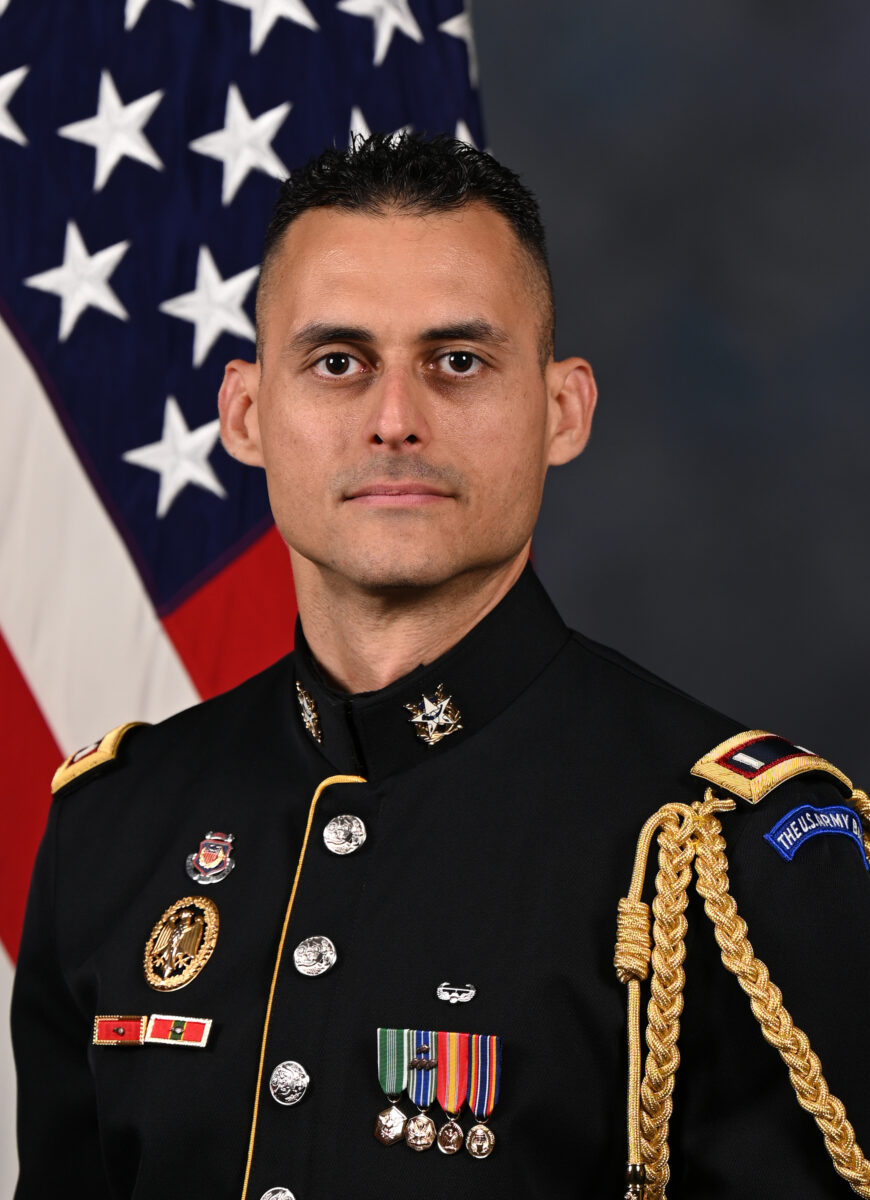 1LT Bernardo Miethe